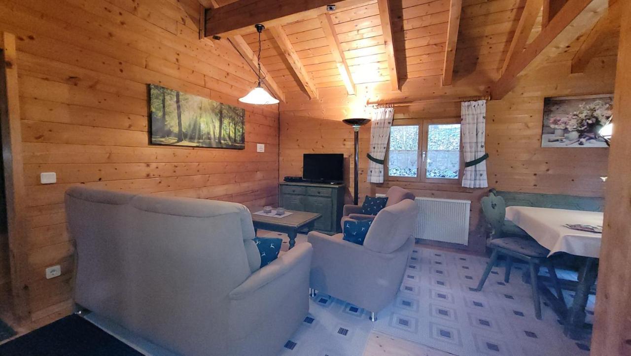 Villa Blockhaus Mit Wlan Bayern à Stamsried Extérieur photo